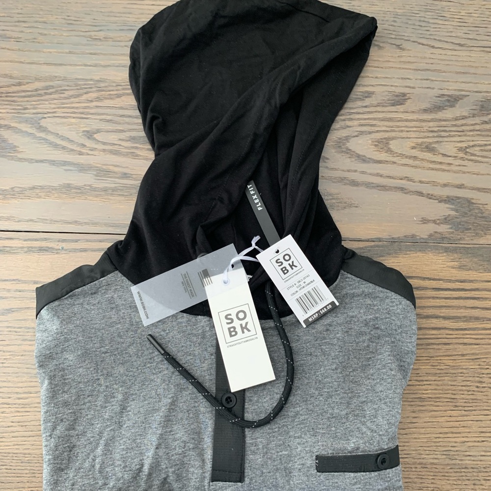 SOBK NEW men’s hooded pullovers medium